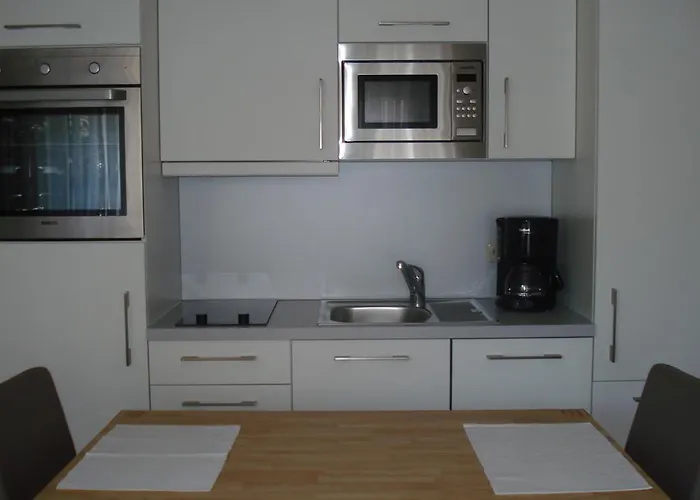 Ewa 엘렌츠폴터스도프