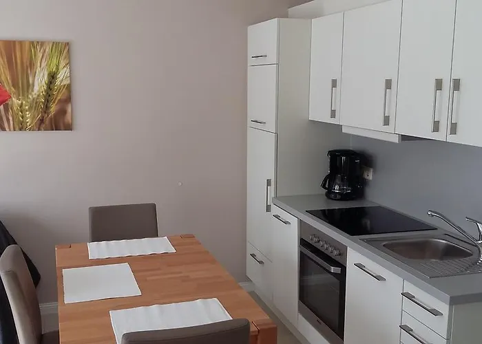Ewa Apartamento Ellenz-Poltersdorf